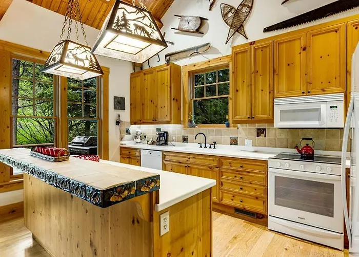 3137 Arrowhead Holiday home *